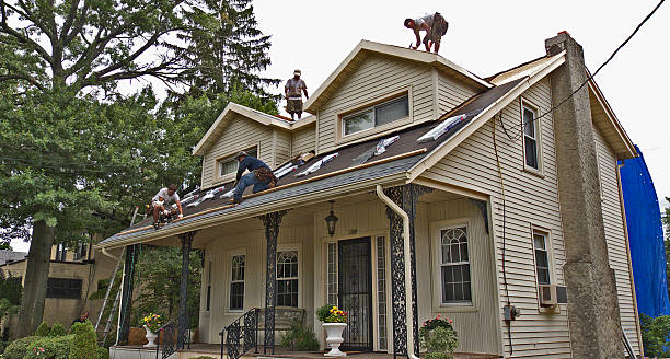 Best Best Roofing Contractors  in Tipton, CA